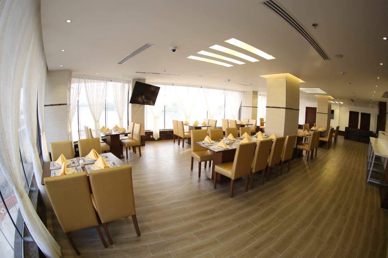 Sas Al Olaya Hotel Suites 알크호바르 외부 사진